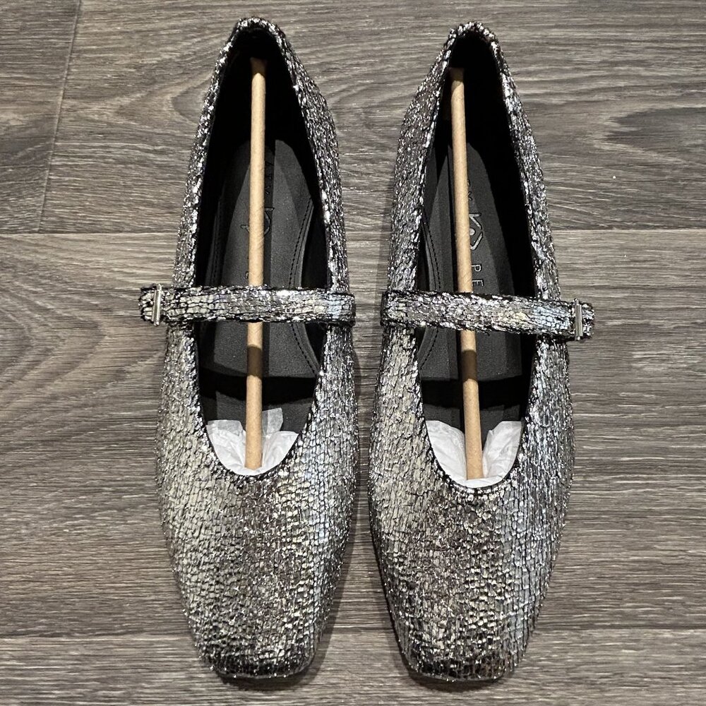 NEW Katy Perry The Evie Mary Jane Flats Size 10 / 40 Silver Metallic Memory Foam - Picture 3 of 10